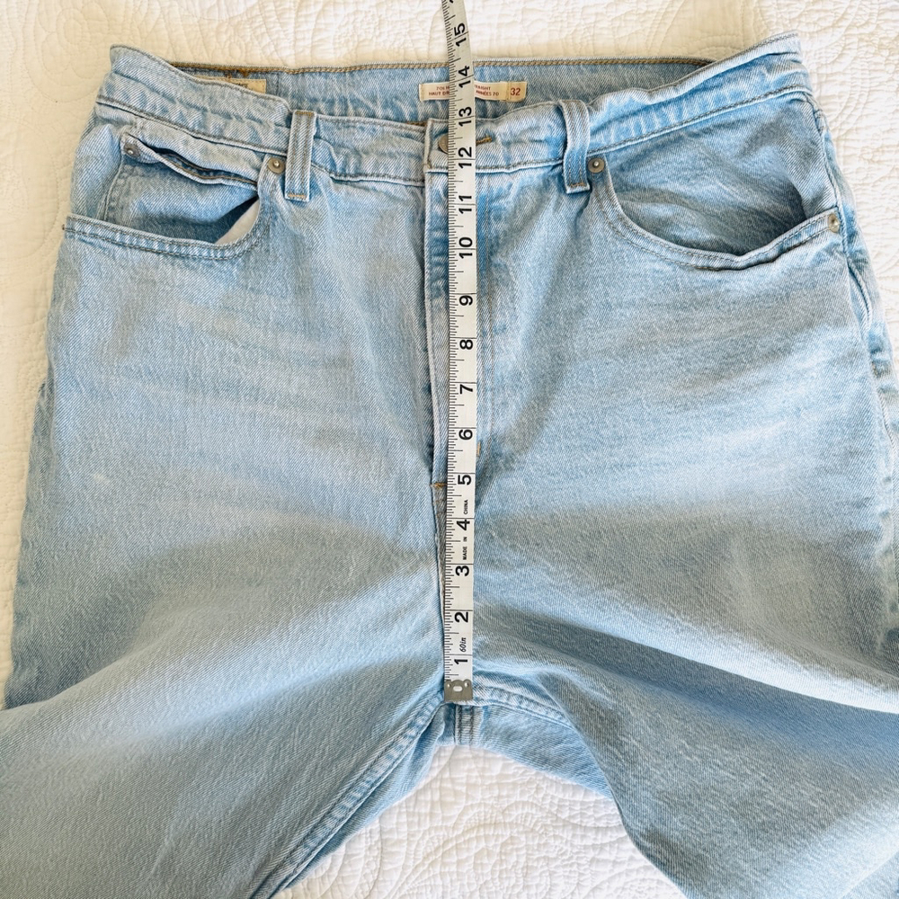 Levi's 70s High Slim Straight Jeans Premium Women's Size 32 Light Blue Denim - Picture 14 of 15